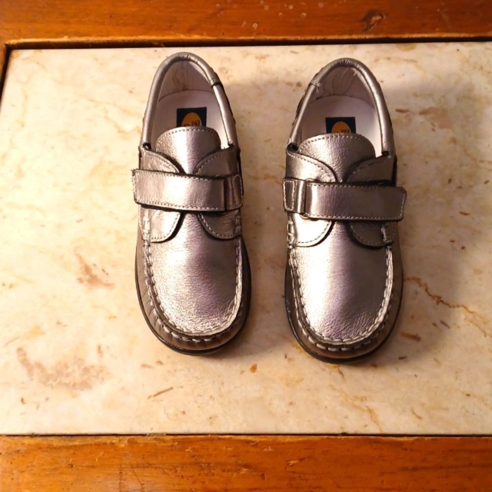 Childrens Shoe